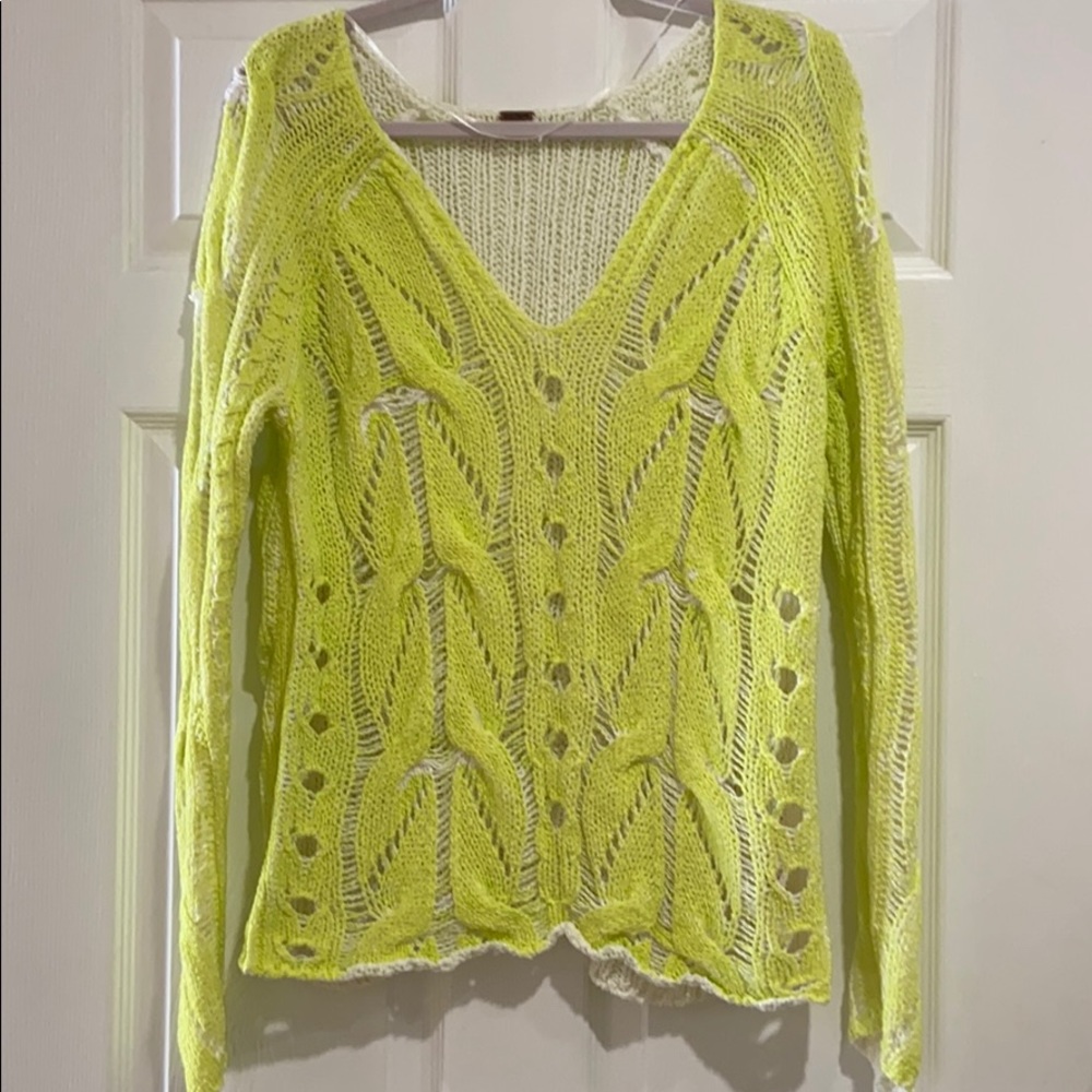 Free People Women’s sweater